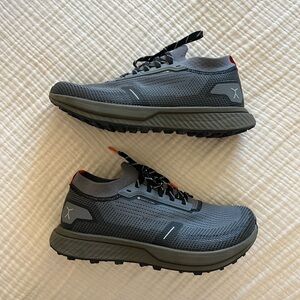 NWOT Flux Adaptive Trail Runners